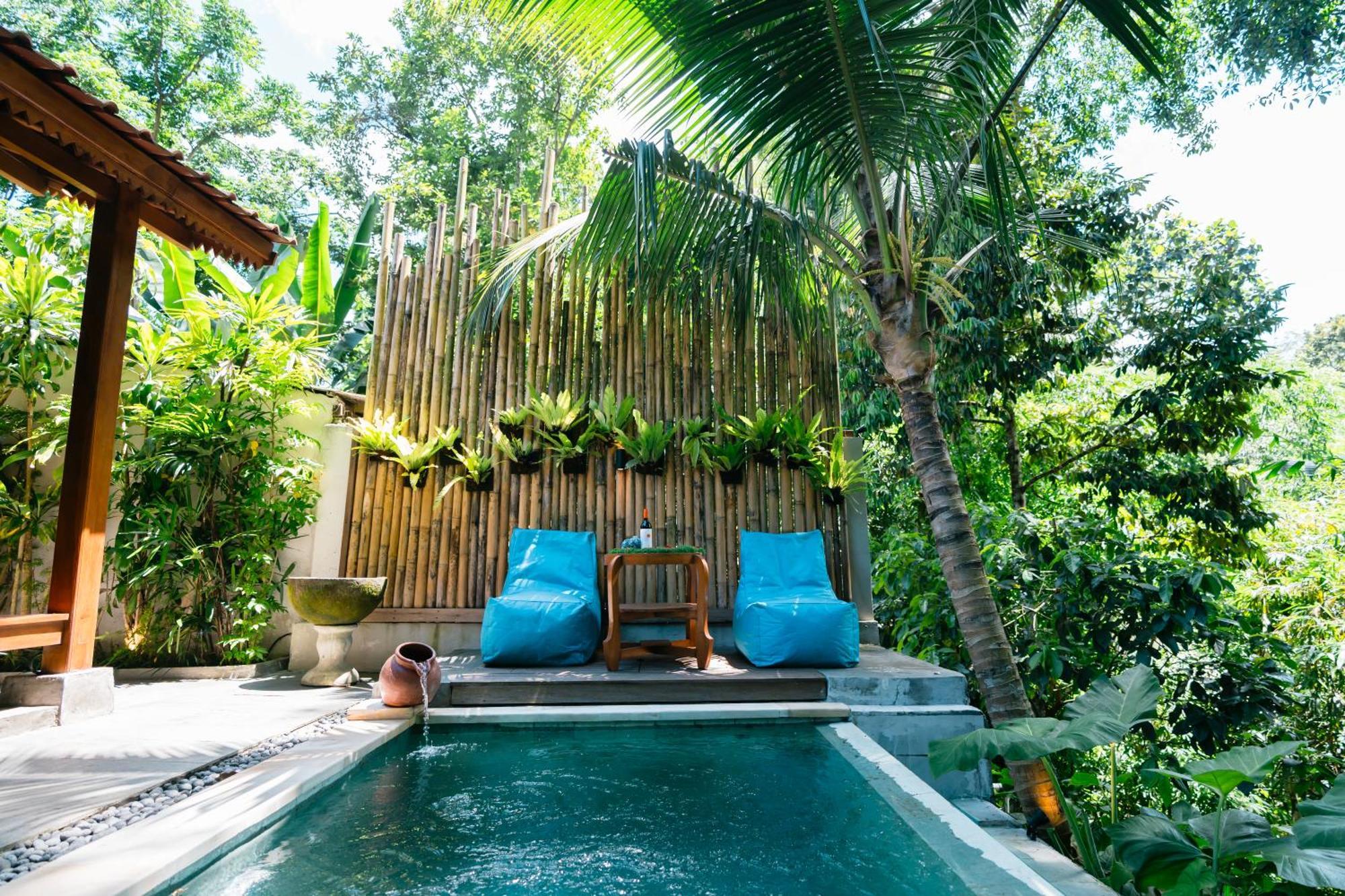 Ngesil Private Joglo & Pool Hotel อูบุด ภายนอก รูปภาพ